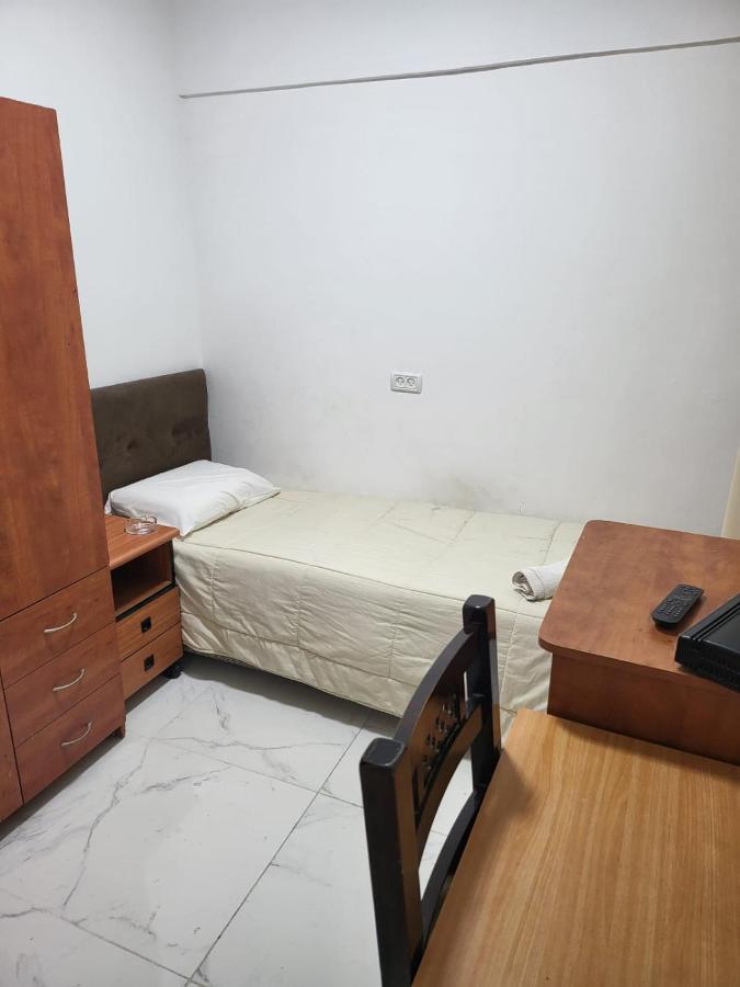 J-Motel Yerusalem Bagian luar foto